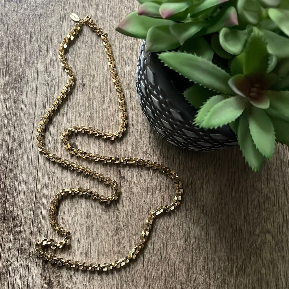 Park Lane. Vintage Gold Tone Necklace Chain